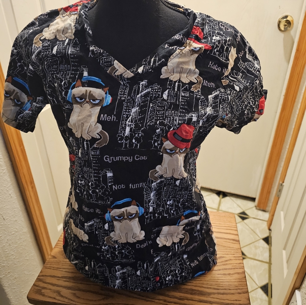 Grumpy Cat Scrub Black size S